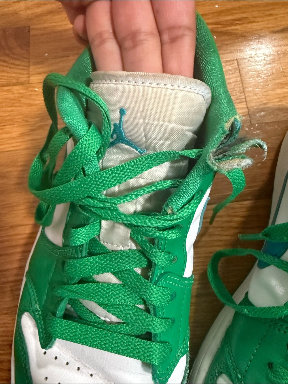 Nike Air Jordan 1s - Picture 6 of 7